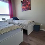 Lägenhet Rzeczanska Poznan, 50m2, Dwie Sypialnie Z Salonem I Aneksem Kuchennym, Balkon, Parking Podziemny, Czwarte Pietro, Winda, Nowy Blok *