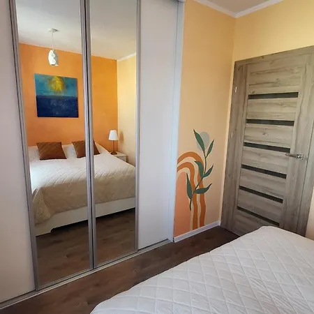 Rzeczanska Poznan, 50m2, Dwie Sypialnie Z Salonem I Aneksem Kuchennym, Balkon, Parking Podziemny, Czwarte Pietro, Winda, Nowy Blok Posen