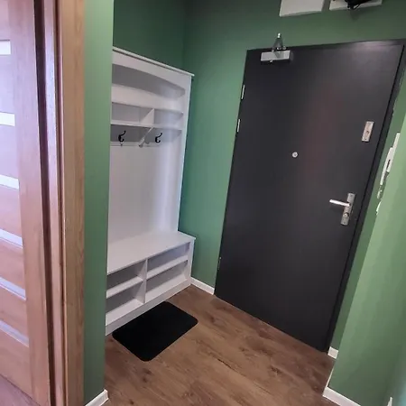 Rzeczanska Poznan, 50m2, Dwie Sypialnie Z Salonem I Aneksem Kuchennym, Balkon, Parking Podziemny, Czwarte Pietro, Winda, Nowy Blok بوزنان