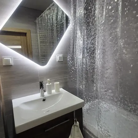 Rzeczanska Poznan, 50m2, Dwie Sypialnie Z Salonem I Aneksem Kuchennym, Balkon, Parking Podziemny, Czwarte Pietro, Winda, Nowy Blok * Poznan