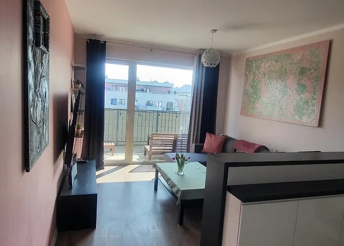 Rzeczanska Poznan, 50m2, Dwie Sypialnie Z Salonem I Aneksem Kuchennym, Balkon, Parking Podziemny, Czwarte Pietro, Winda, Nowy Blok Daire