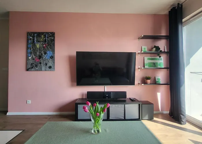 Rzeczanska Poznan, 50m2, Dwie Sypialnie Z Salonem I Aneksem Kuchennym, Balkon, Parking Podziemny, Czwarte Pietro, Winda, Nowy Blok Apartment Poznan